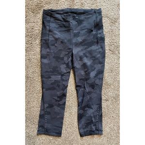 NWOT Lululemon Swift Speed High-Rise Crop 21"